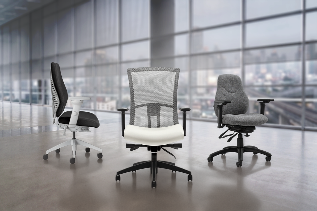 Petites chaises ergonomiques